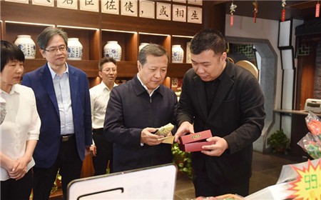 廉毅敏在杭州调研：大力发展银发经济 持续增进老年人福祉